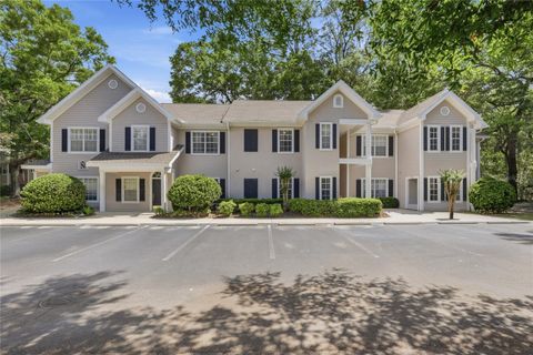 Photo of 10000 SW 52nd Avenue #77, Gainesville, FL 32608 (MLS # GC535562)