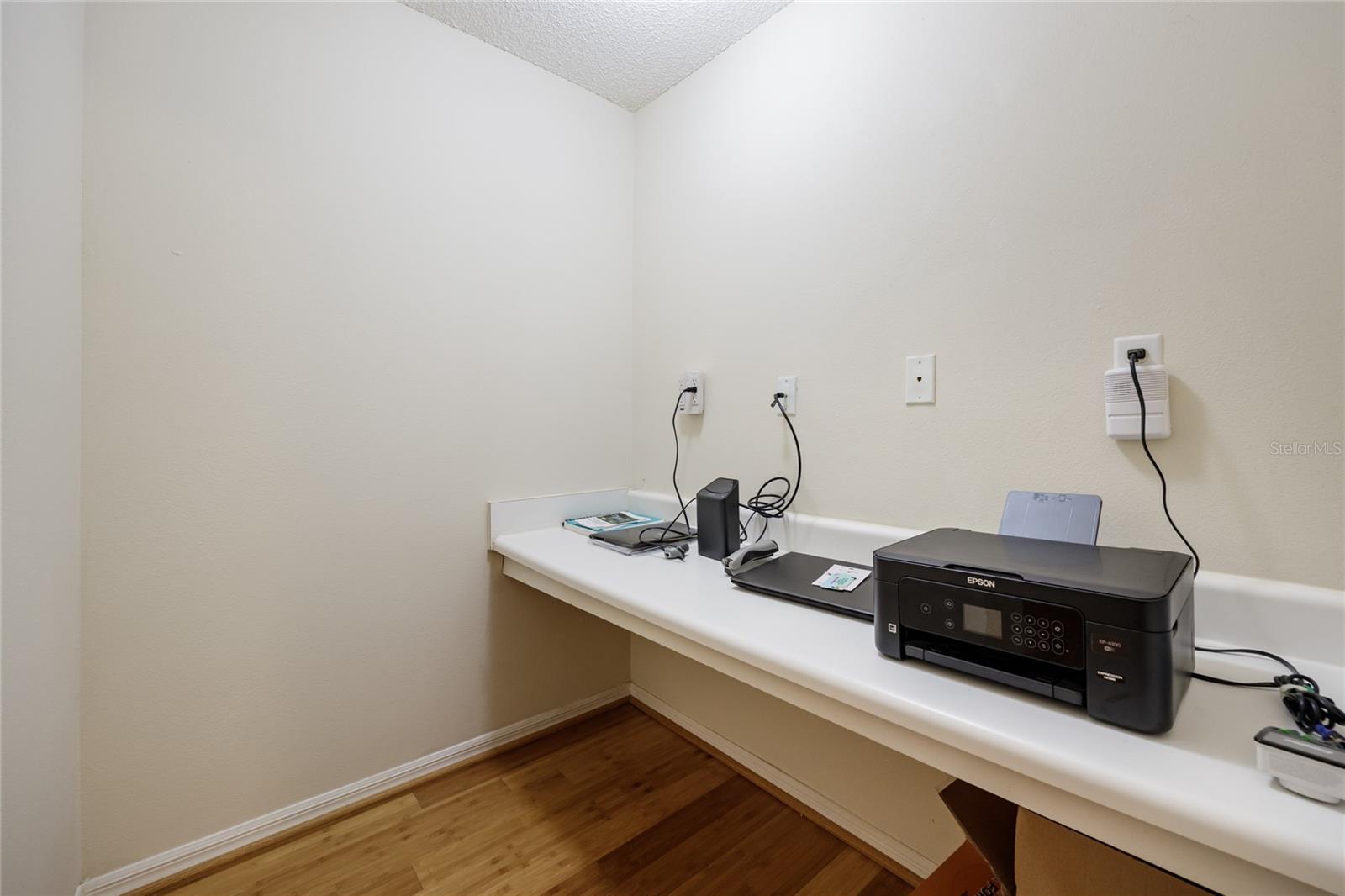 THE LINKS - Residential