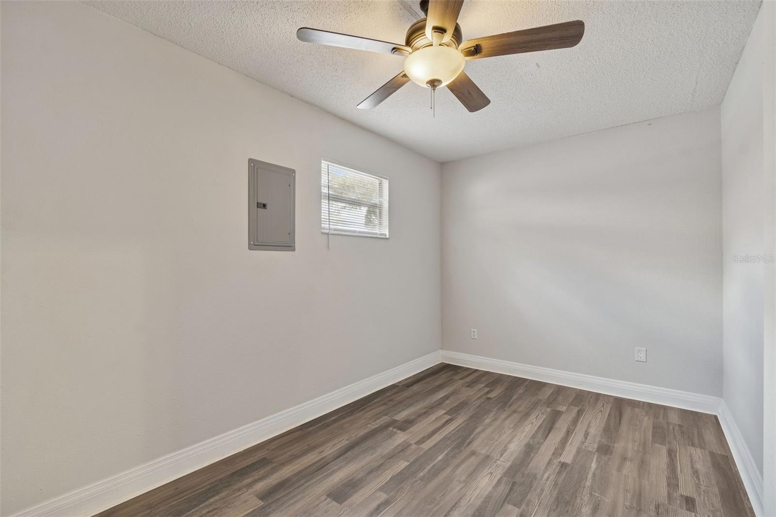 SHADOW RIDGE - Residential