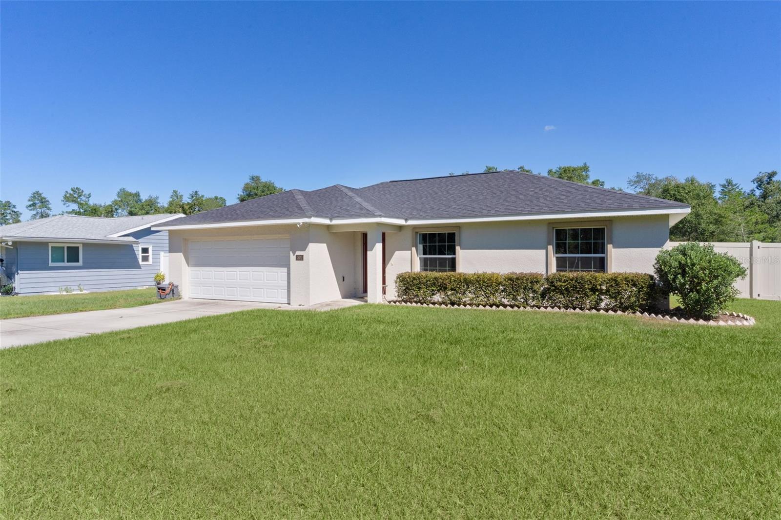 MARION OAKS UN 5 - Residential Lease