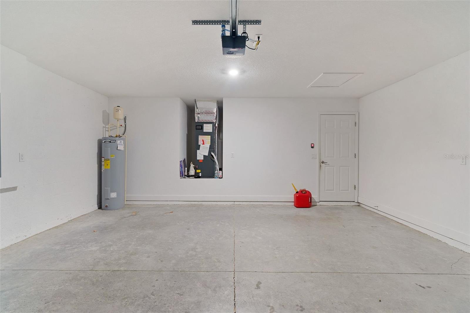 MARION OAKS UN 5 - Residential Lease