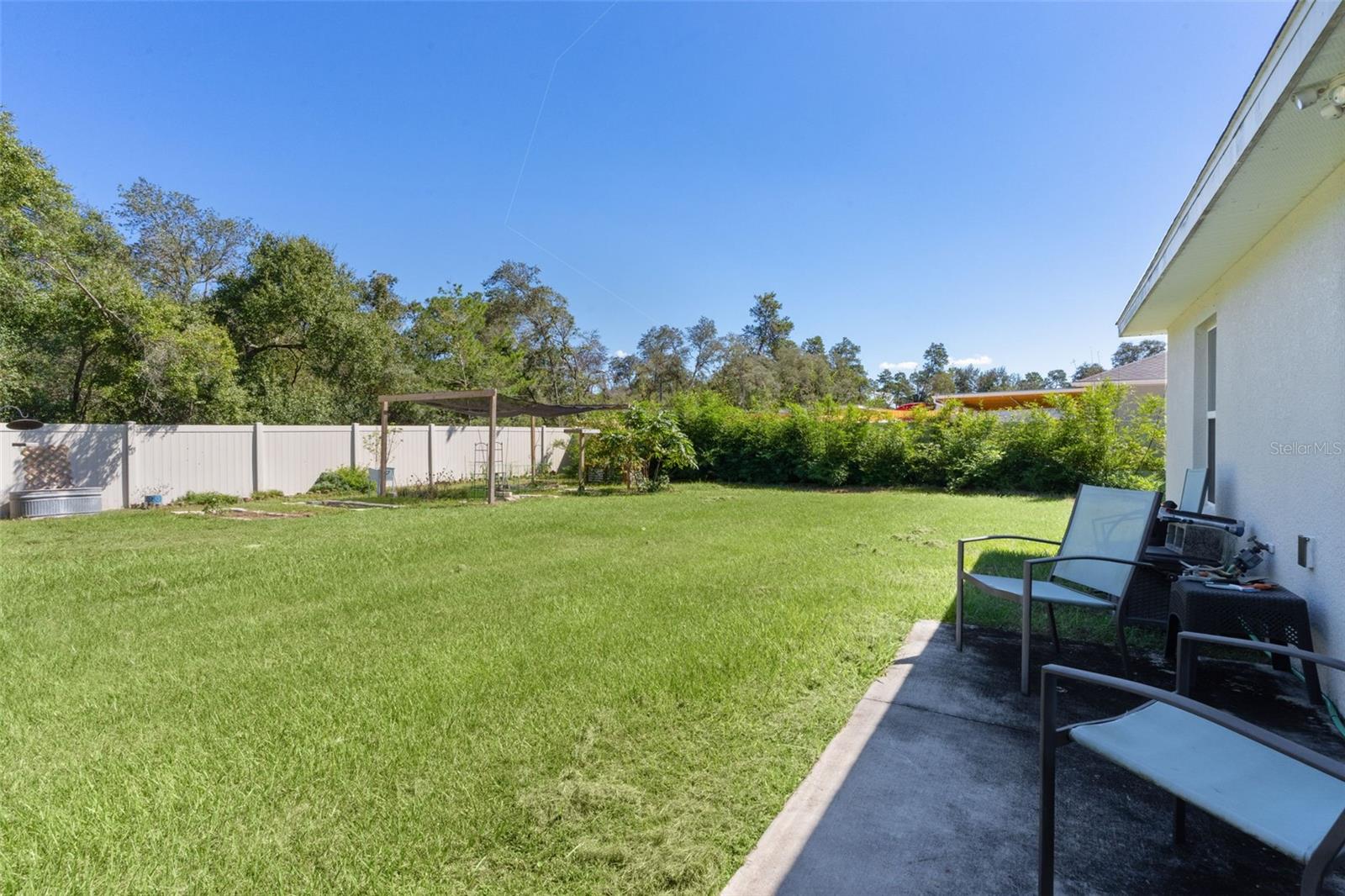 MARION OAKS UN 5 - Residential Lease