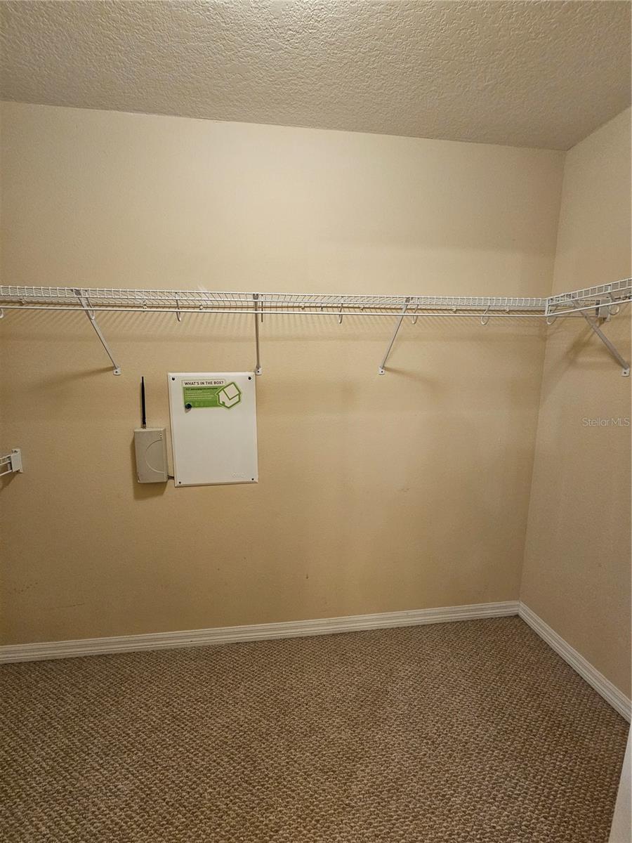 WOODLAND TER/TIMBER SPGS A-G - Residential Lease