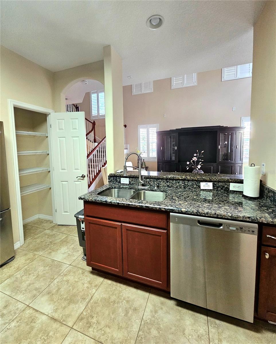 WOODLAND TER/TIMBER SPGS A-G - Residential Lease