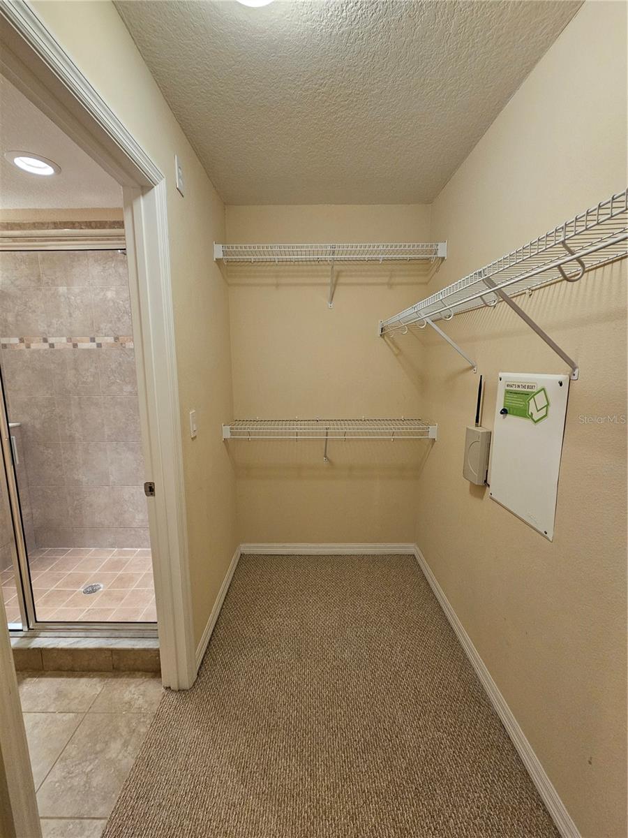 WOODLAND TER/TIMBER SPGS A-G - Residential Lease