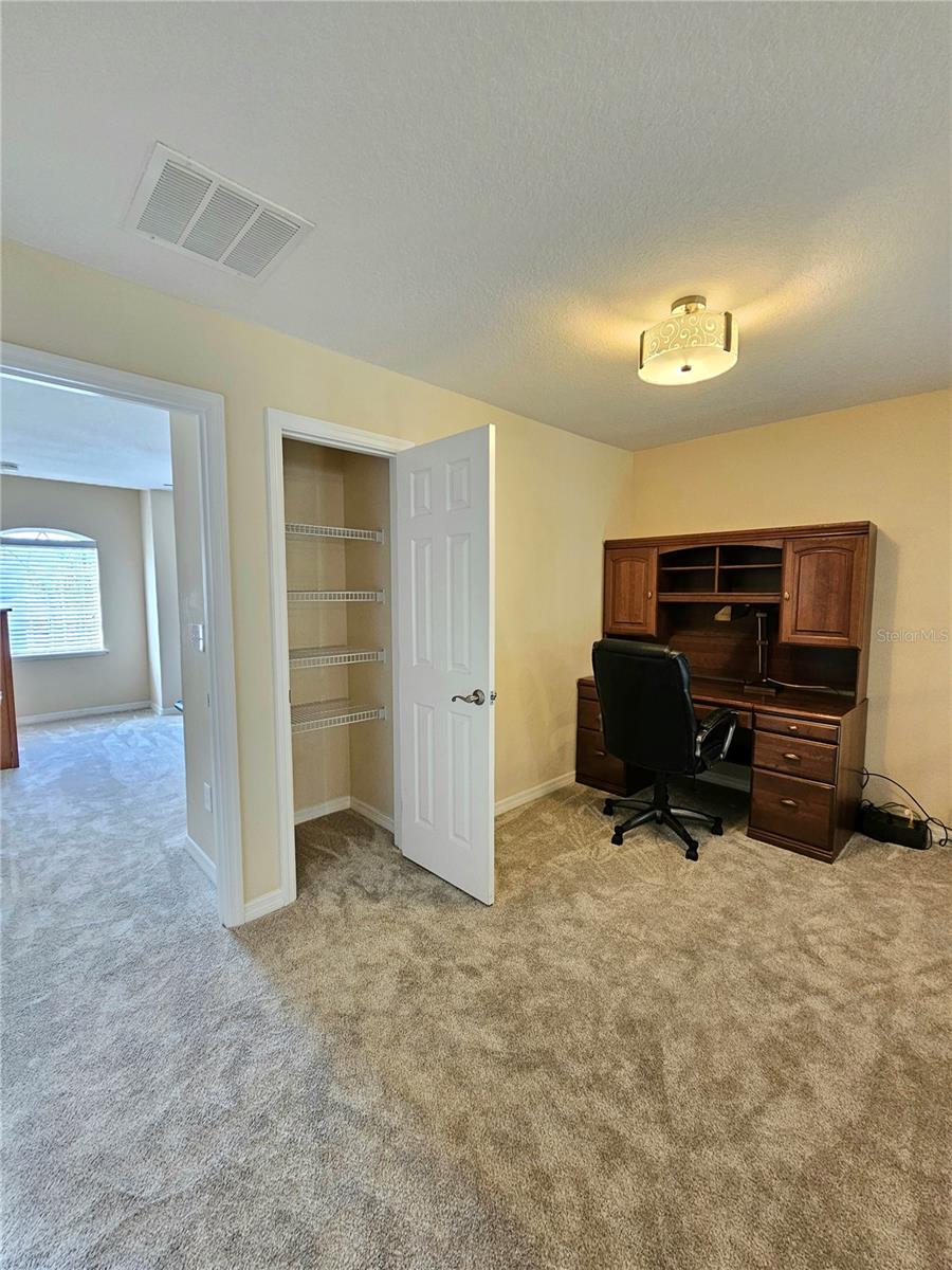 WOODLAND TER/TIMBER SPGS A-G - Residential Lease