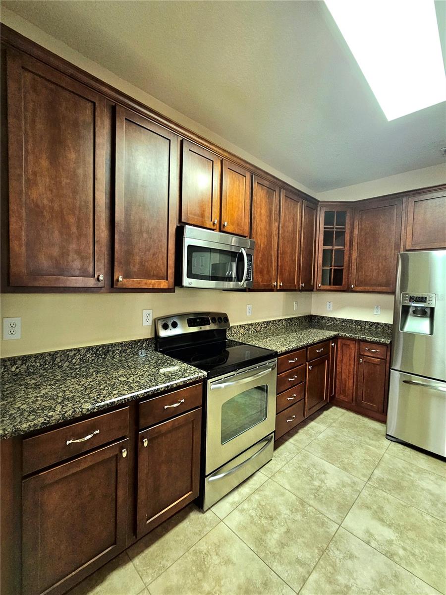 WOODLAND TER/TIMBER SPGS A-G - Residential Lease