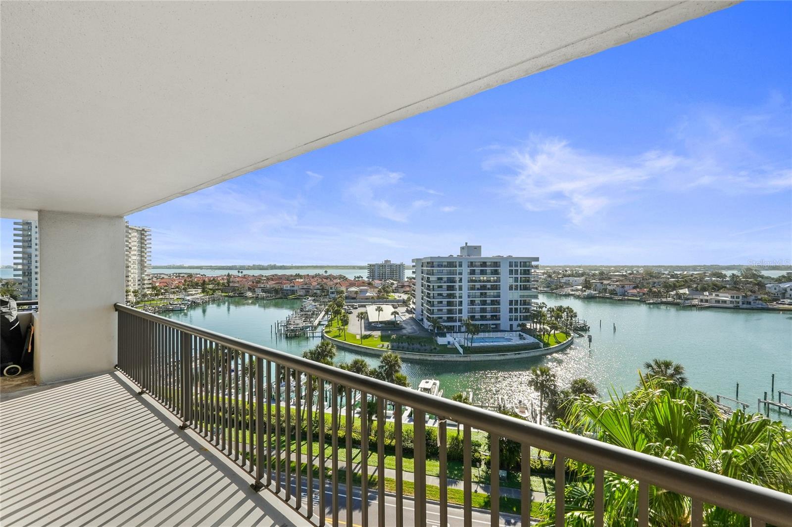 DANS ISLAND ON SAND KEY CONDO - Residential