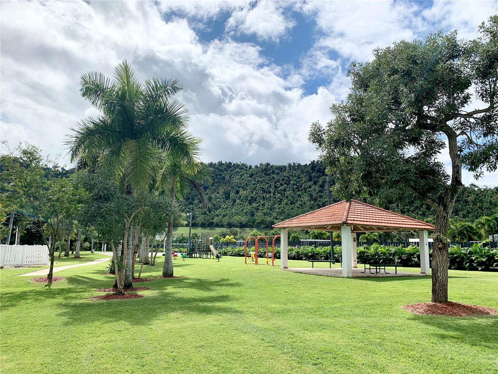 MANSIONES DE CIUDAD JARDIN - Residential