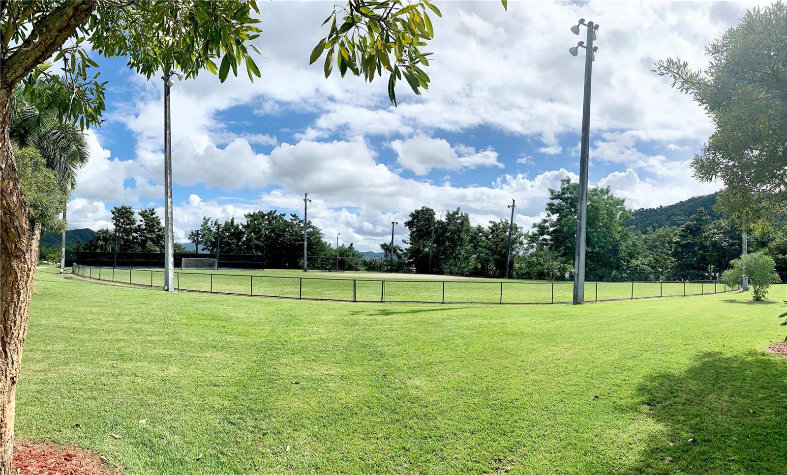 MANSIONES DE CIUDAD JARDIN - Residential