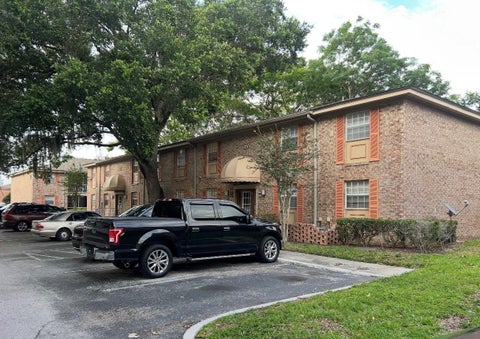 Photo of 508 Banyon Tree Circle #202, Maitland, FL 32751 (MLS # O6407772)