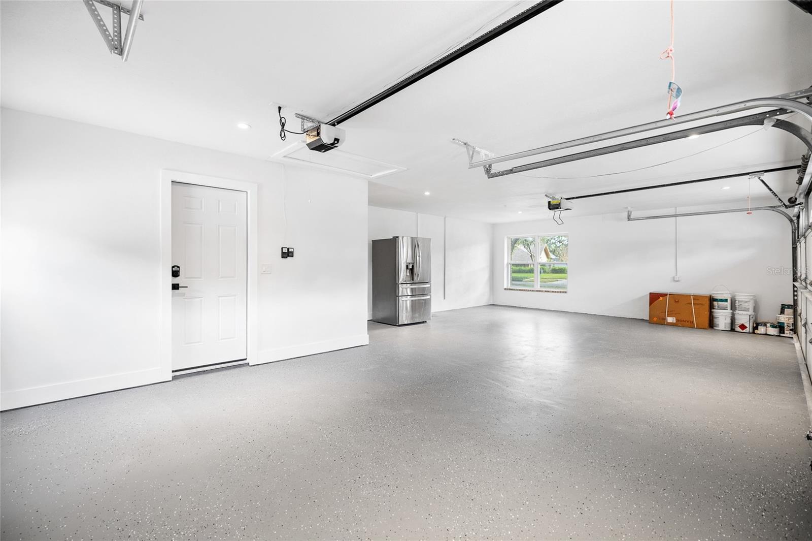 THE MANORS AT CRYSTAL LAKES - Residential