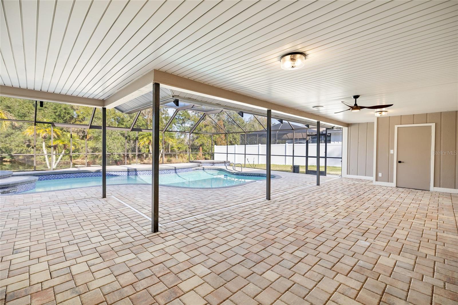 THE MANORS AT CRYSTAL LAKES - Residential