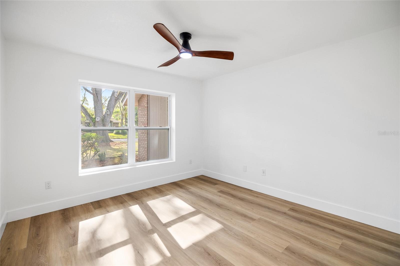 THE MANORS AT CRYSTAL LAKES - Residential