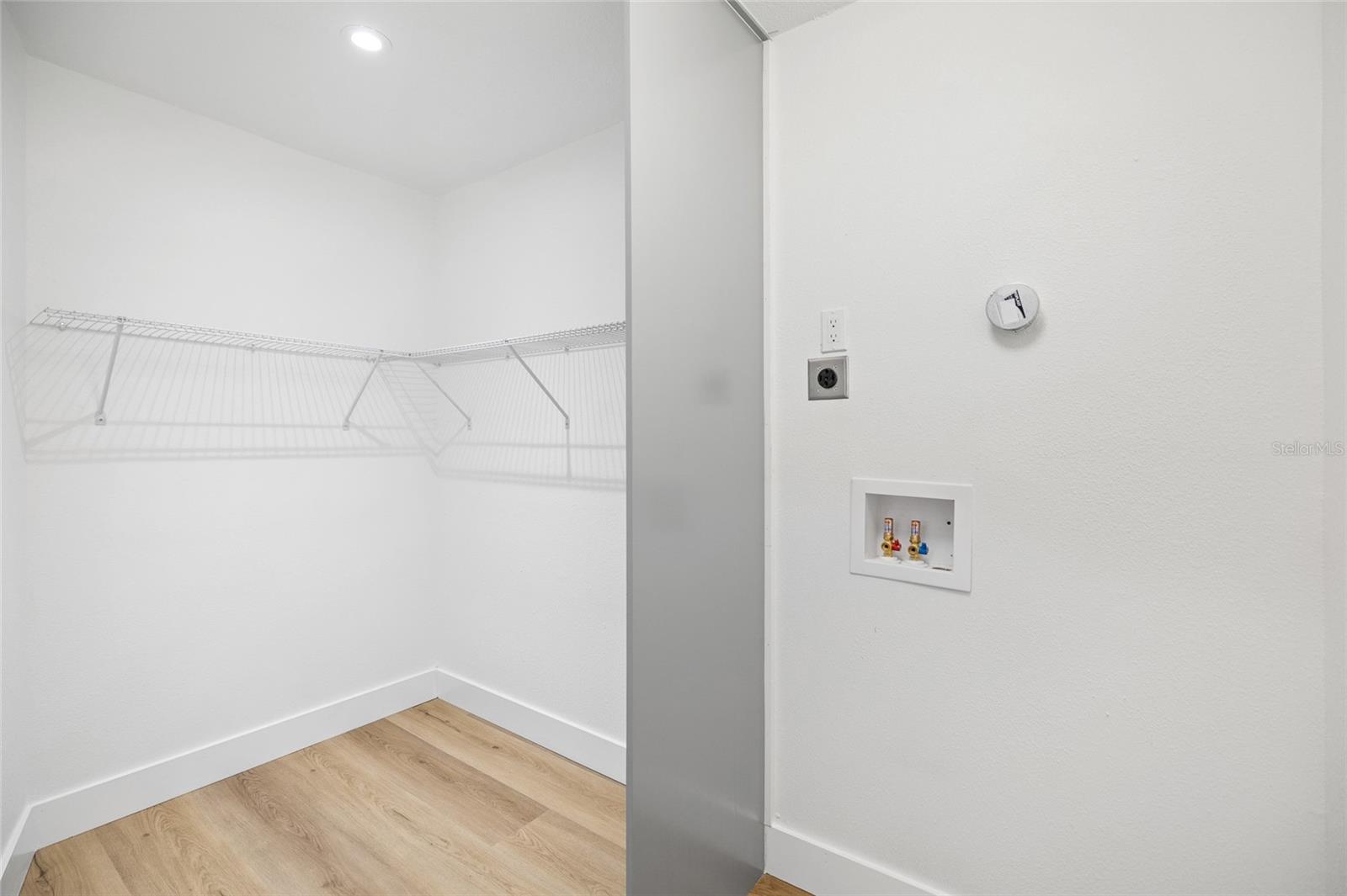 THE MANORS AT CRYSTAL LAKES - Residential