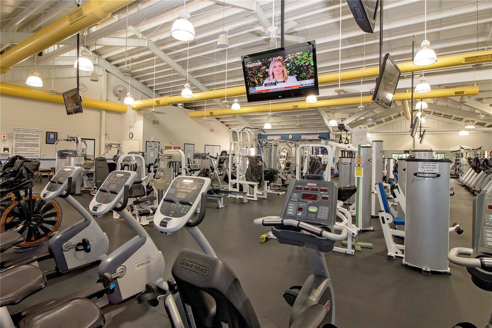 SUN CITY CENTER UNIT 274 & 2 - Residential