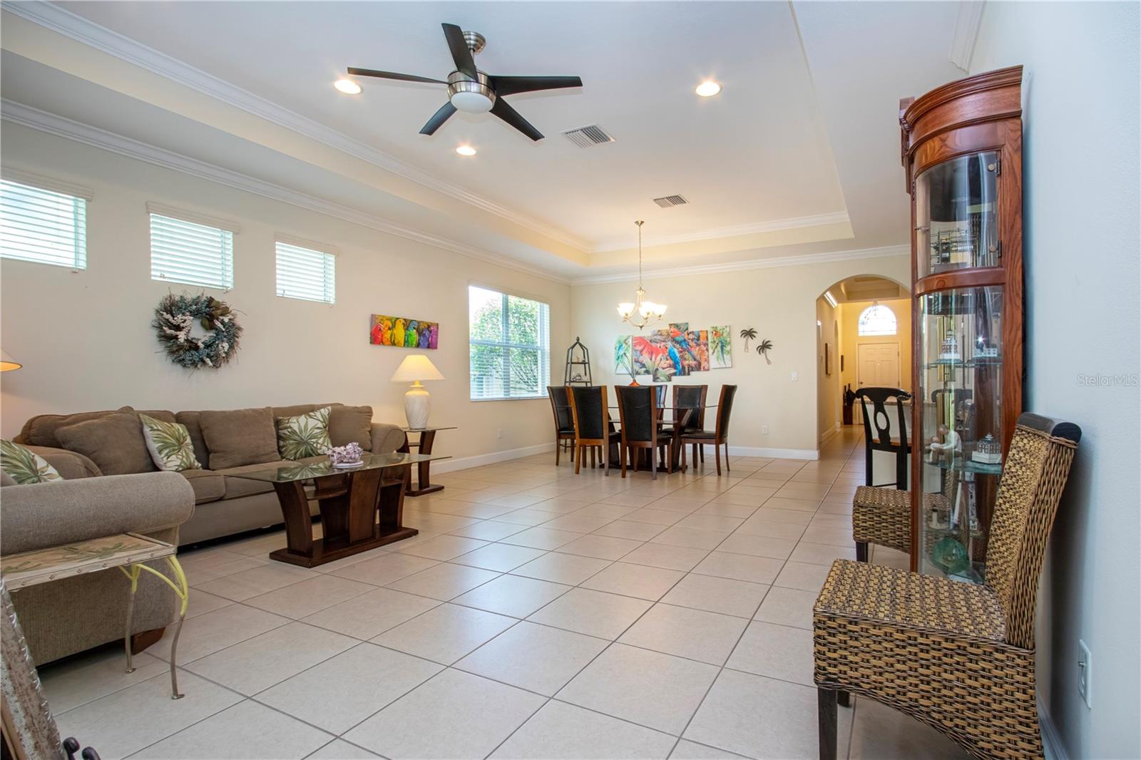SUN CITY CENTER UNIT 274 & 2 - Residential
