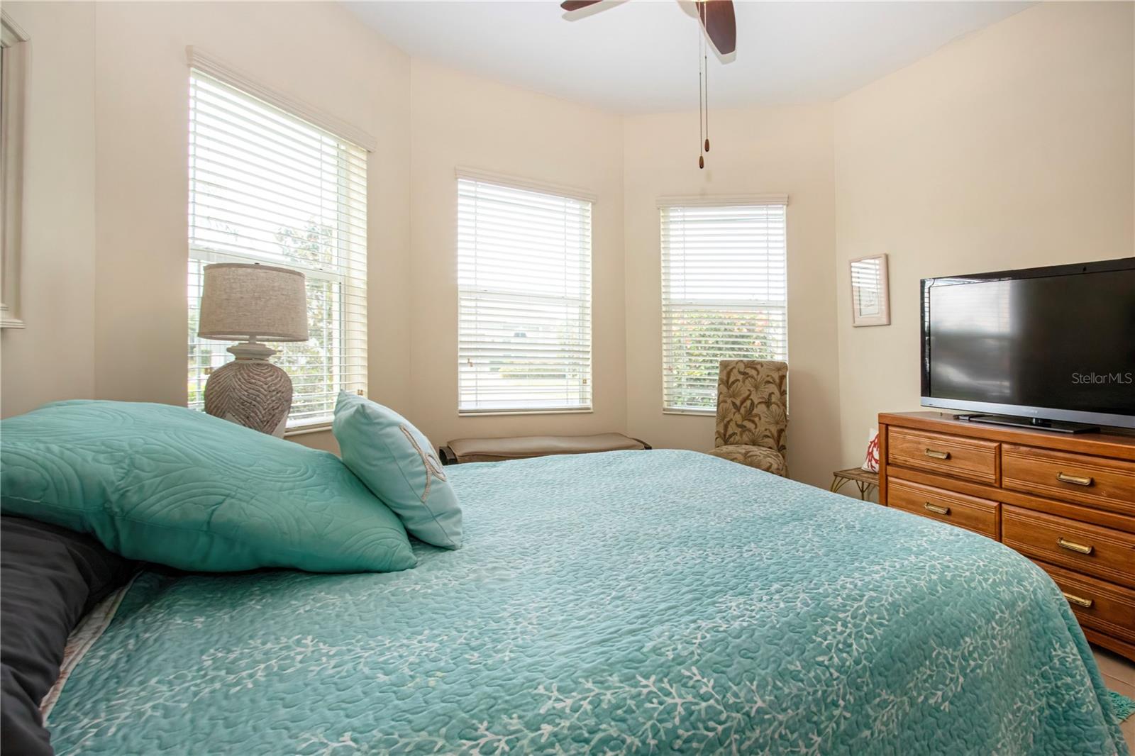 SUN CITY CENTER UNIT 274 & 2 - Residential