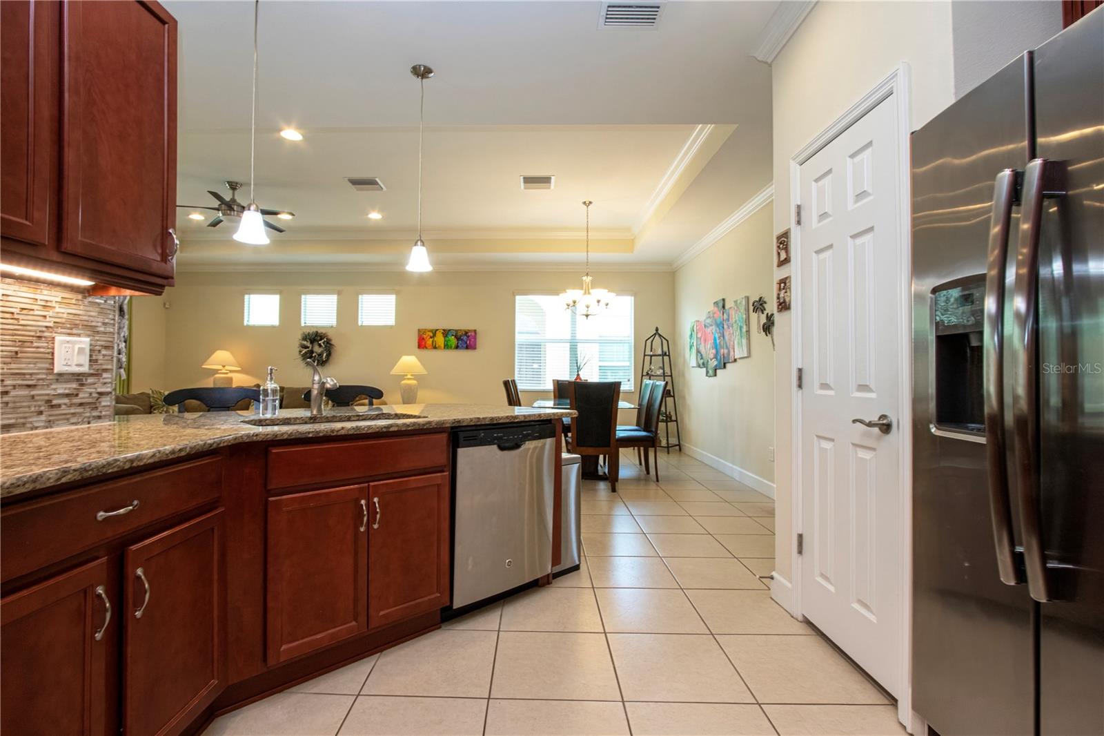 SUN CITY CENTER UNIT 274 & 2 - Residential