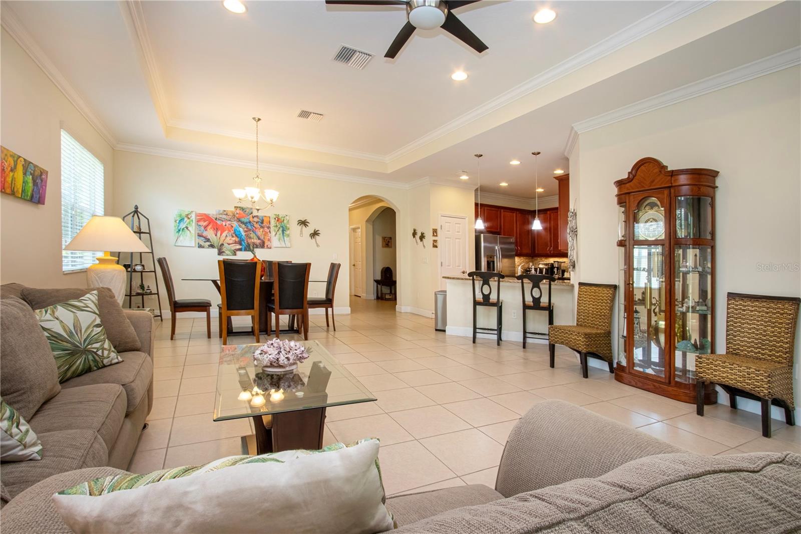 SUN CITY CENTER UNIT 274 & 2 - Residential