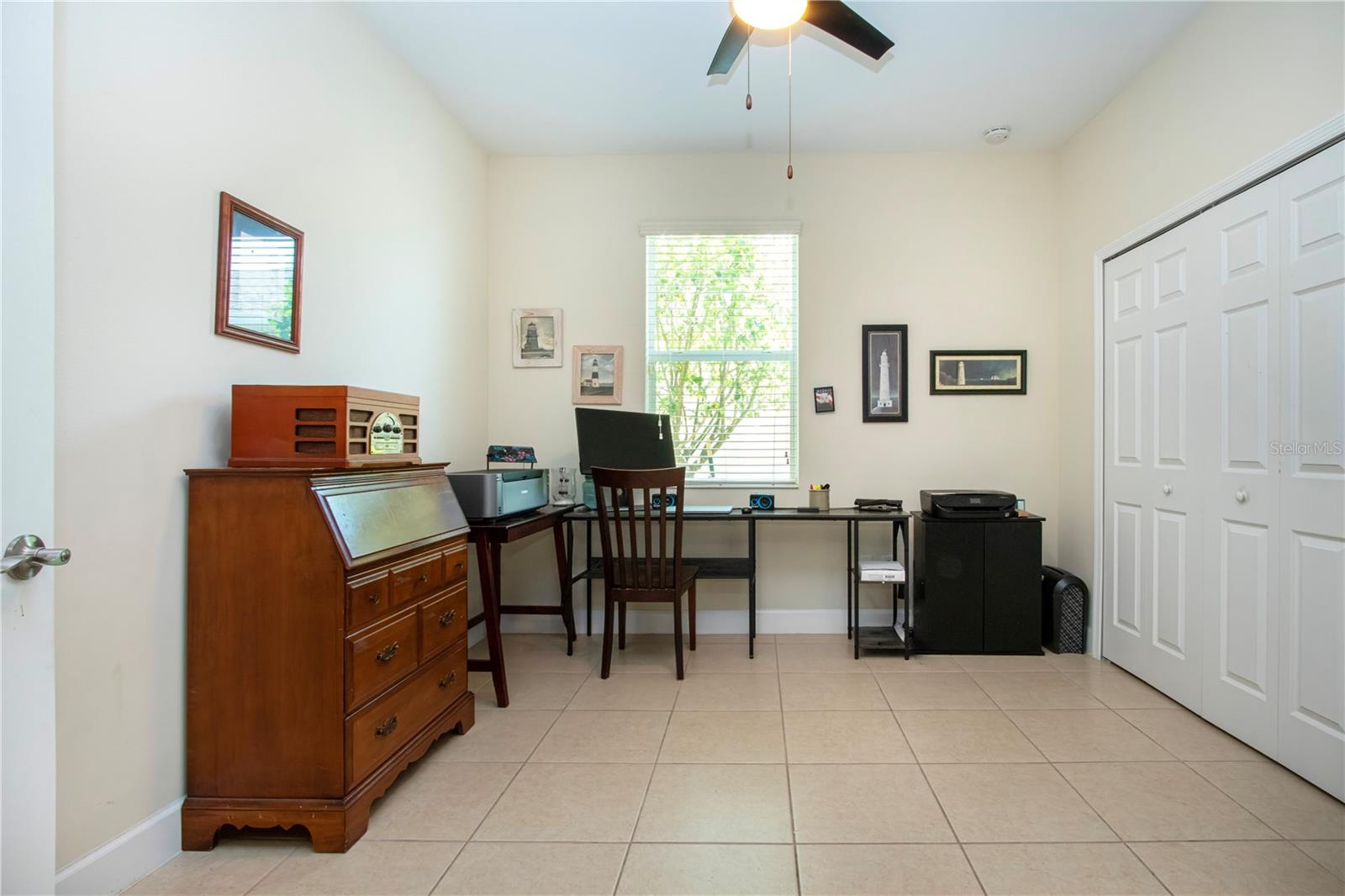 SUN CITY CENTER UNIT 274 & 2 - Residential