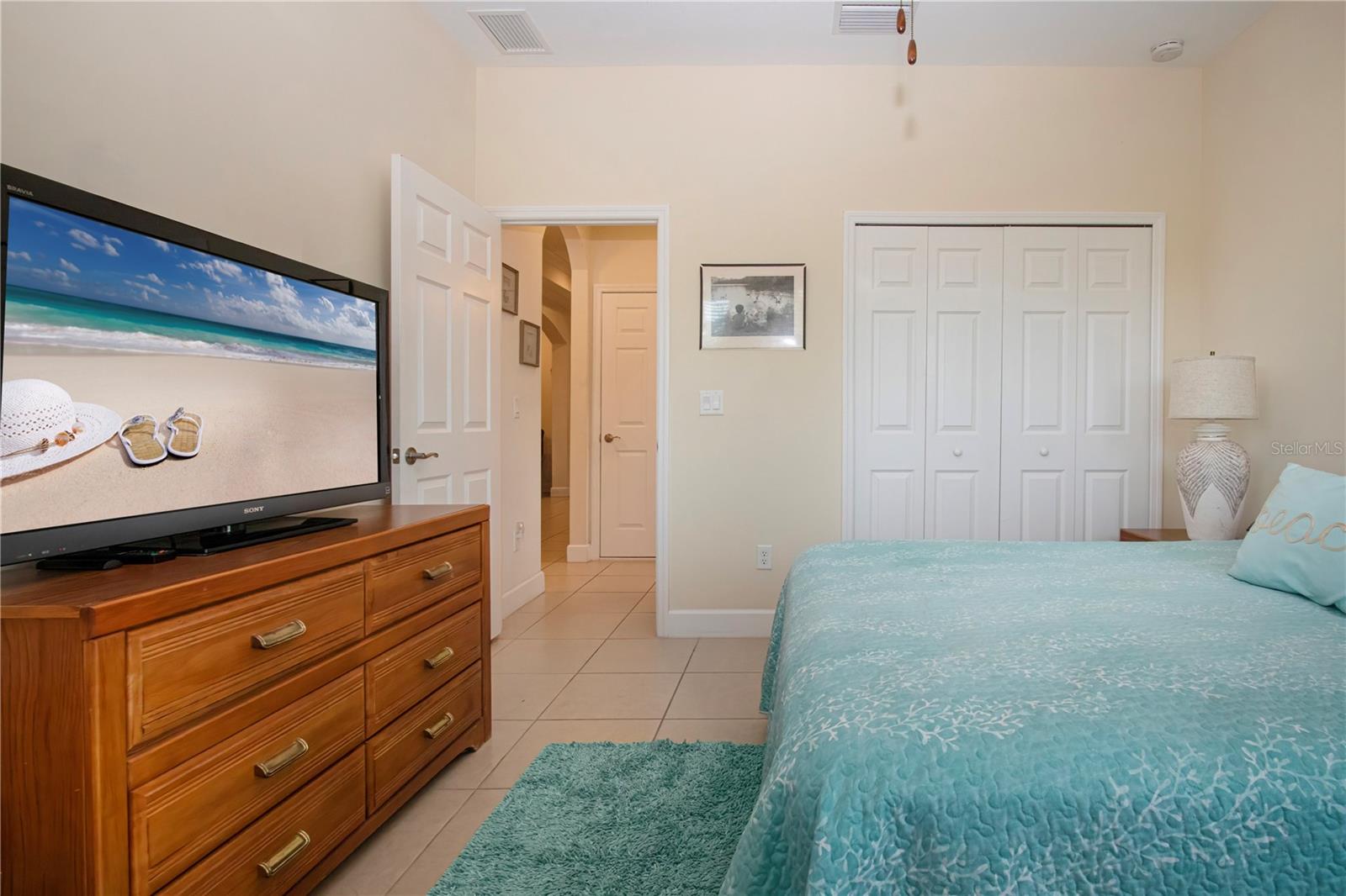 SUN CITY CENTER UNIT 274 & 2 - Residential