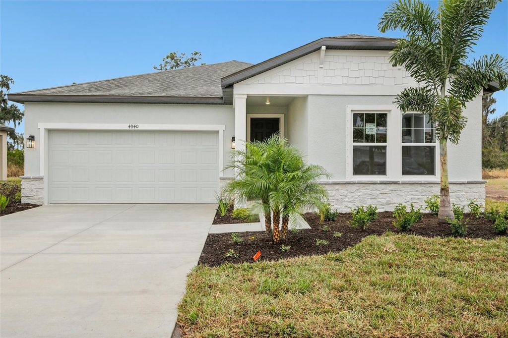 Photo of 4940 Eagle Rock Dr, Wimauma, FL 33598 (MLS # TB8455829)