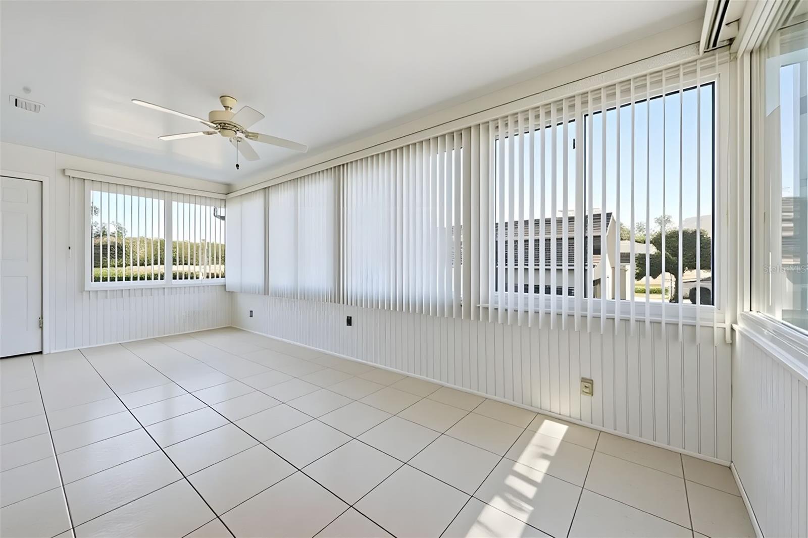 EUSTIS TOWNHILL SUB - Residential