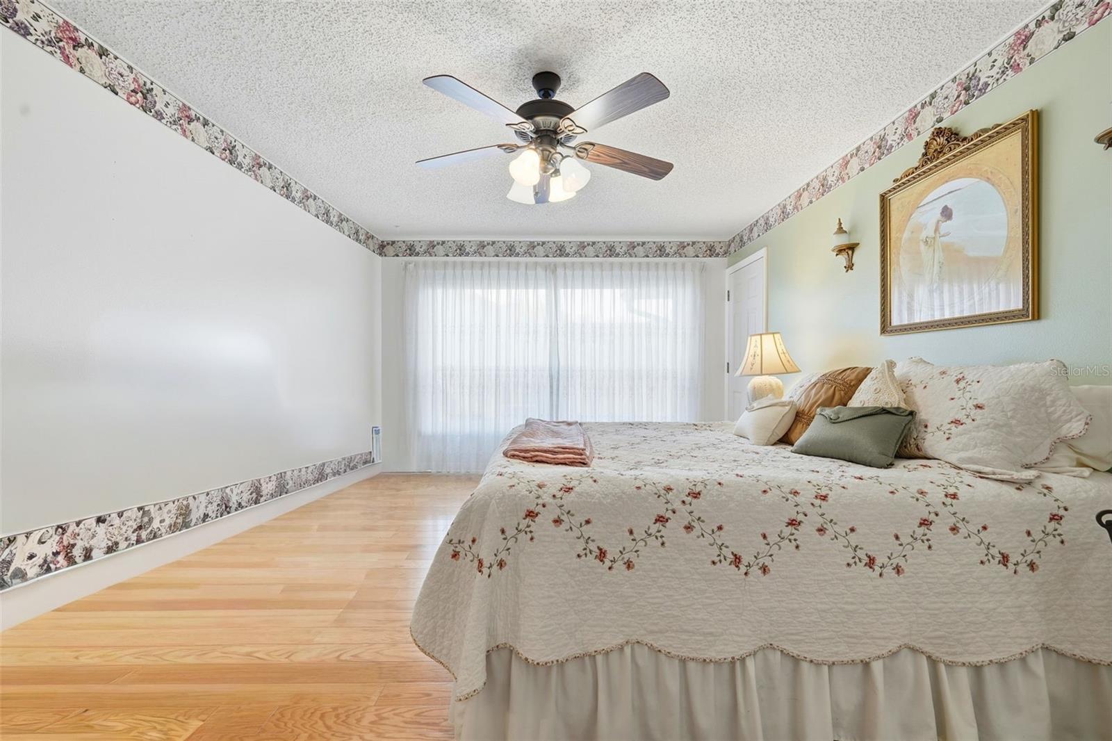 EUSTIS TOWNHILL SUB - Residential