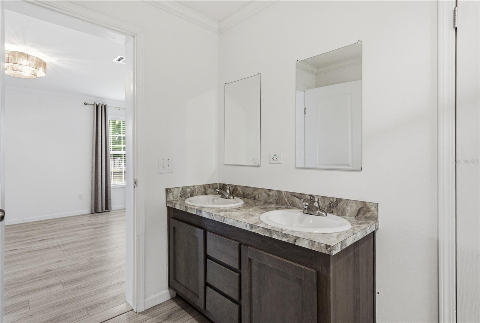 ZEPHYR PARK - Residential