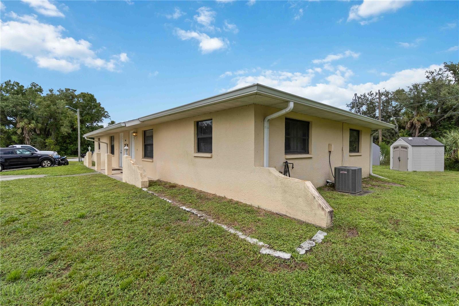 PORT CHARLOTTE SEC 032 - Residential Lease