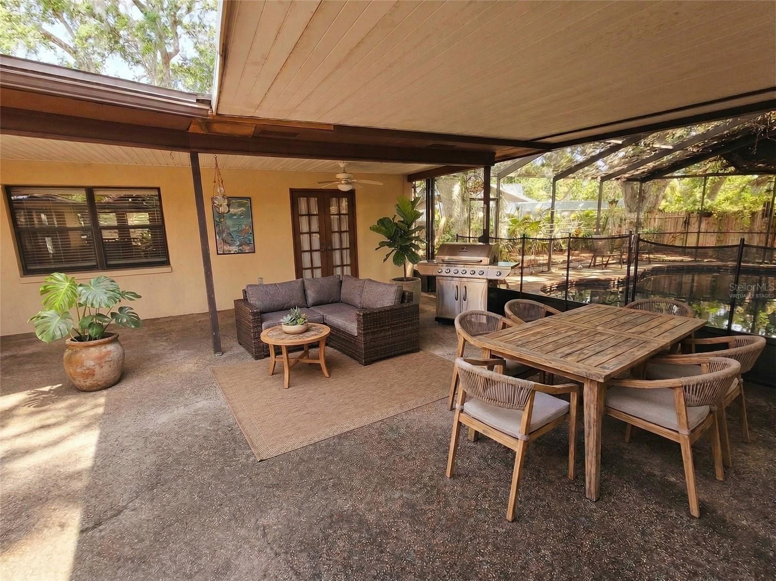 HARBOR OAKS ESTATES UNIT II - Residential