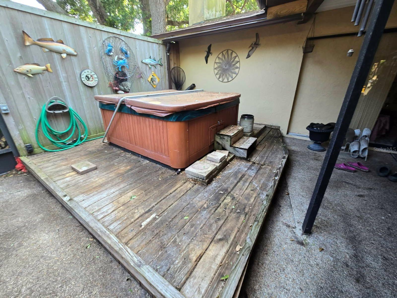 HARBOR OAKS ESTATES UNIT II - Residential