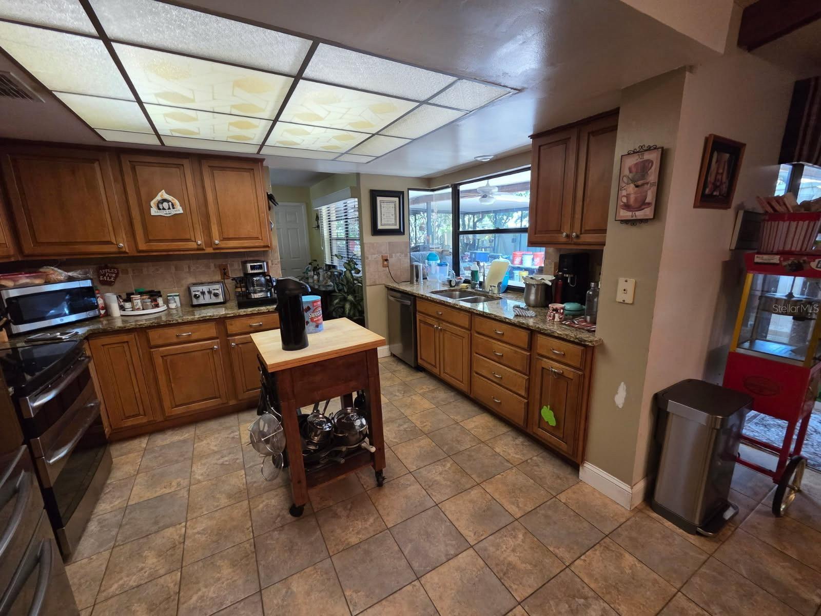 HARBOR OAKS ESTATES UNIT II - Residential