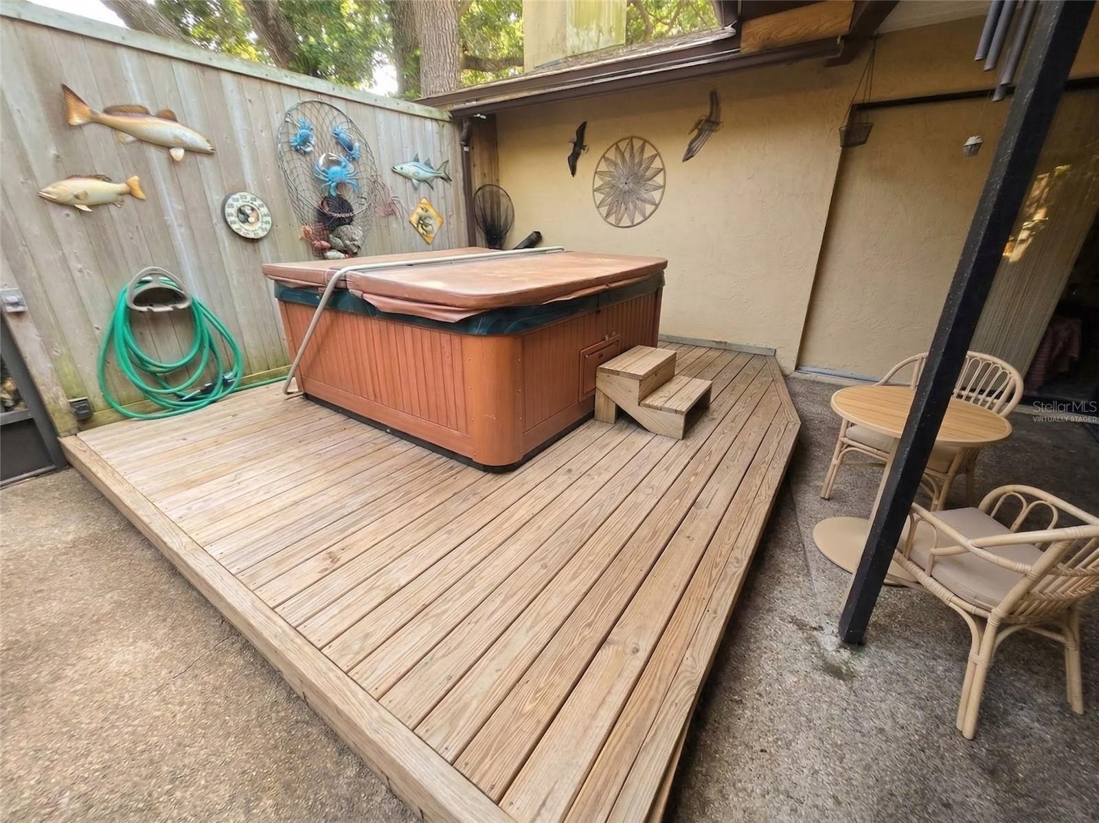 HARBOR OAKS ESTATES UNIT II - Residential