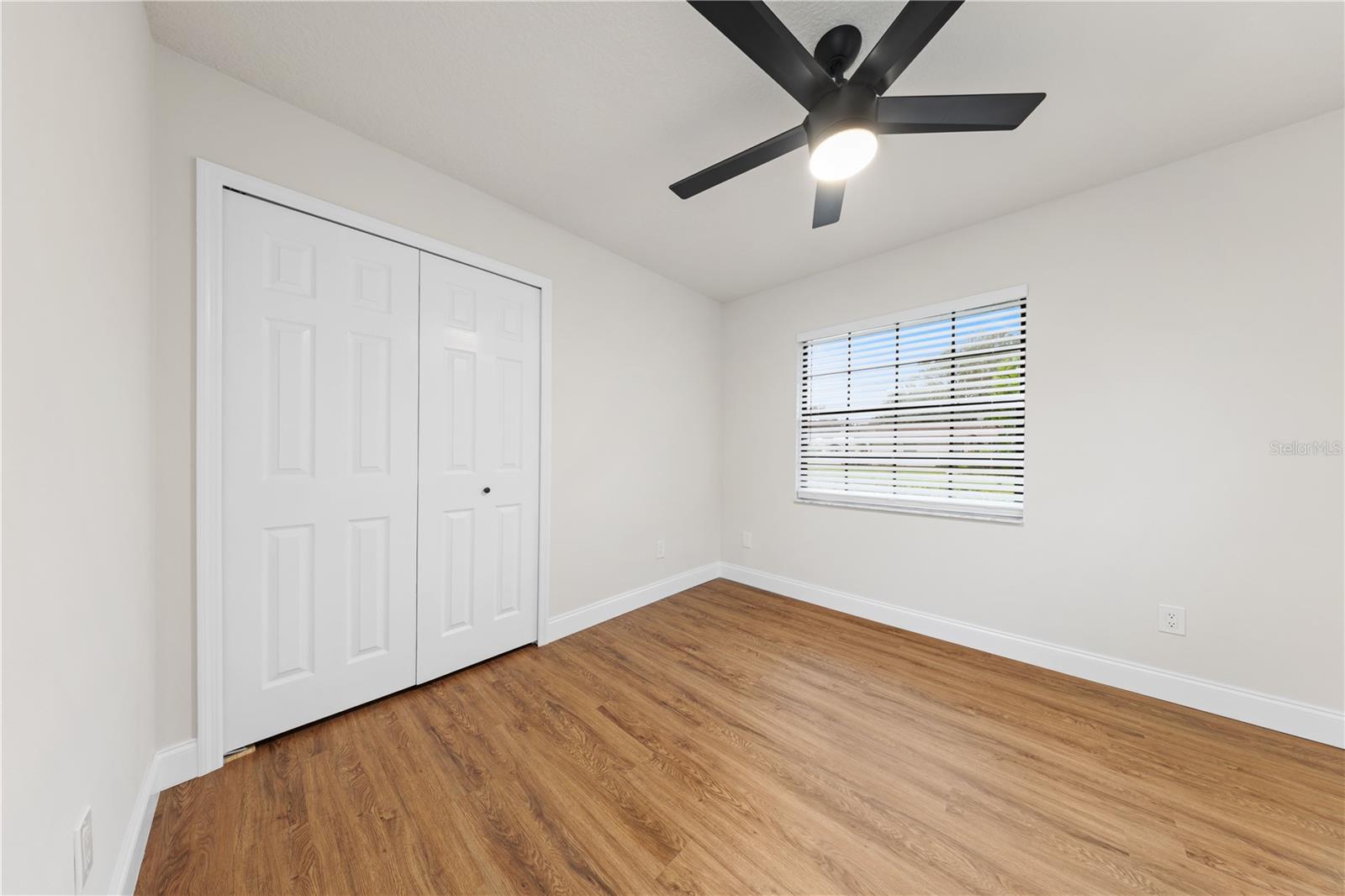 MAJESTIC OAKS - Residential Lease