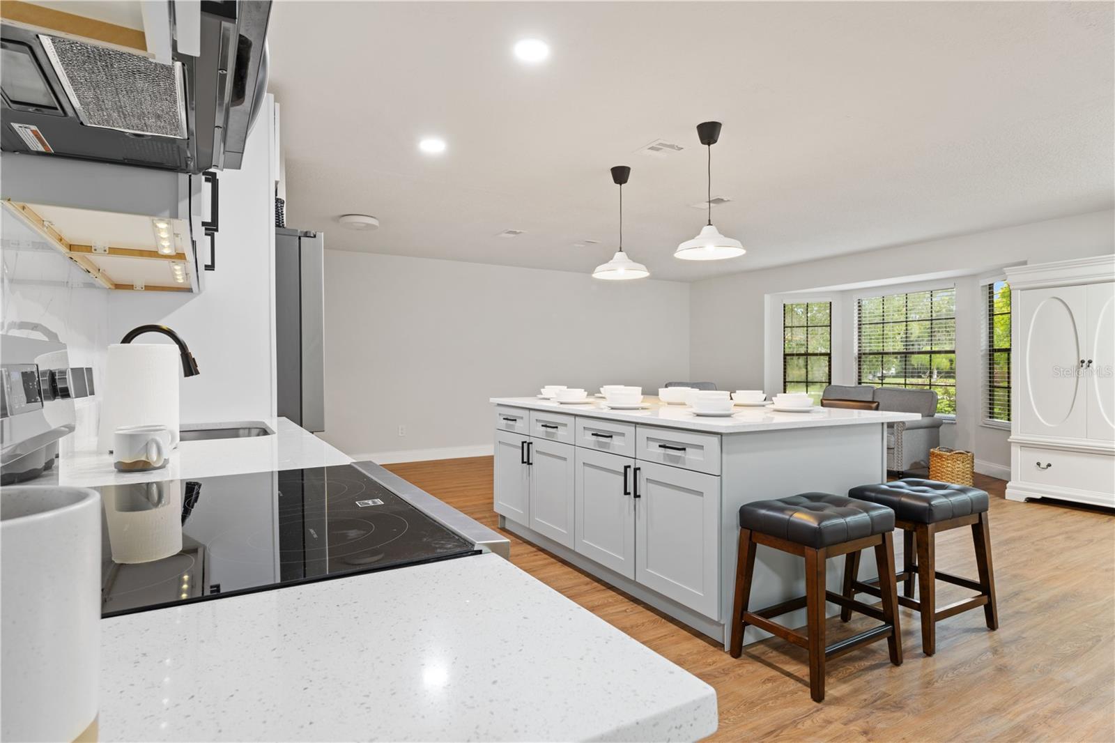 MAJESTIC OAKS - Residential Lease