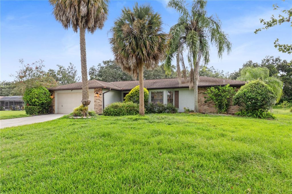 Photo of 3252 Oak Point Circle, Saint Cloud, FL 34771 (MLS # A4666225)