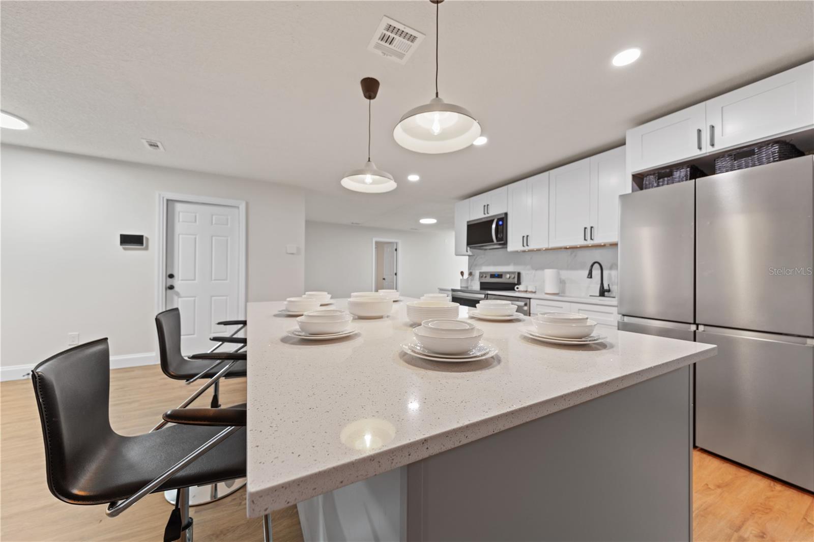 MAJESTIC OAKS - Residential Lease