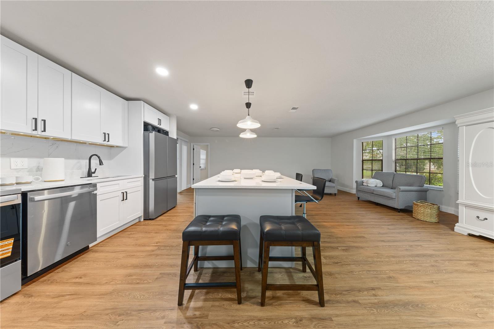 MAJESTIC OAKS - Residential Lease