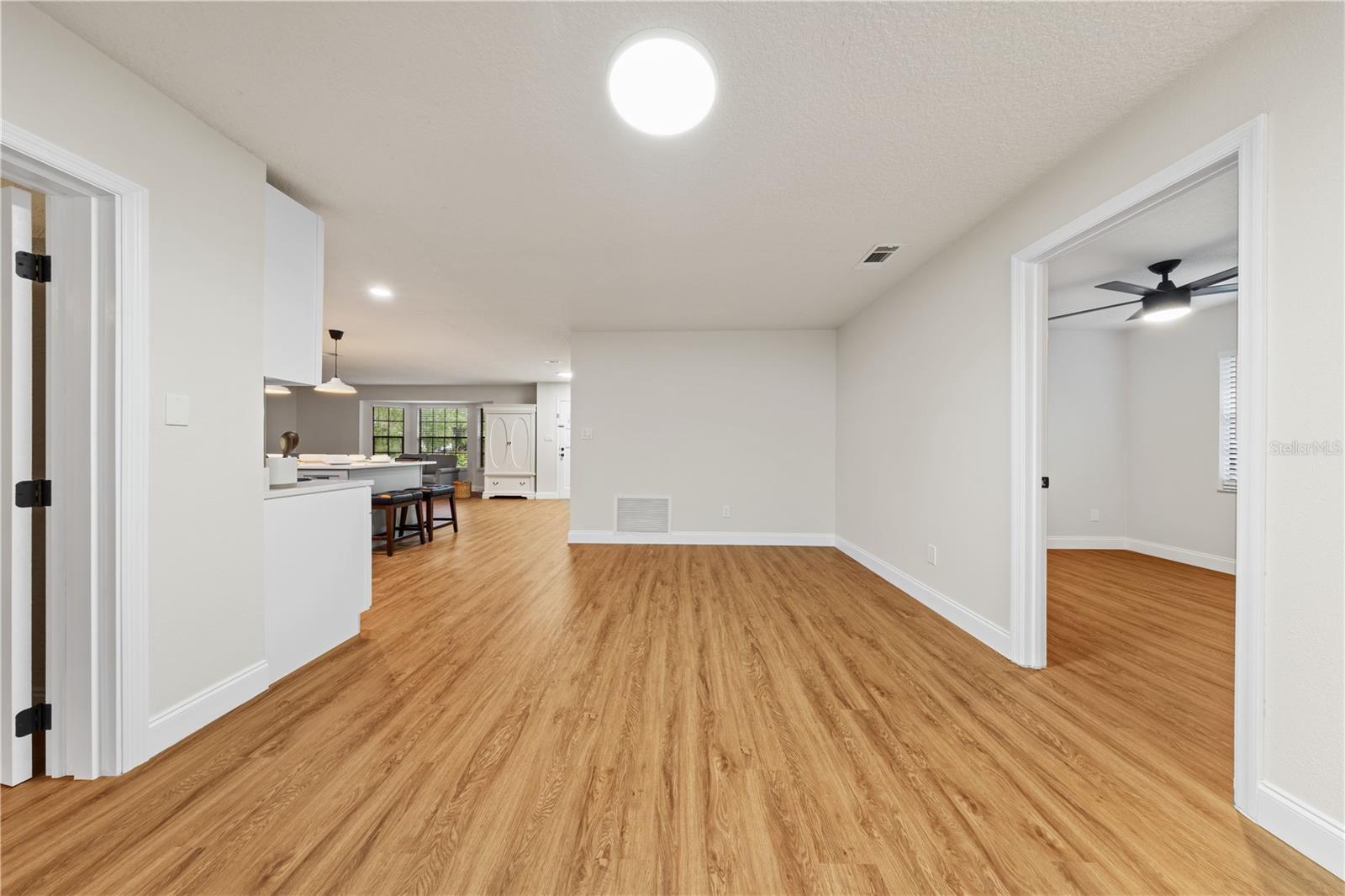 MAJESTIC OAKS - Residential Lease
