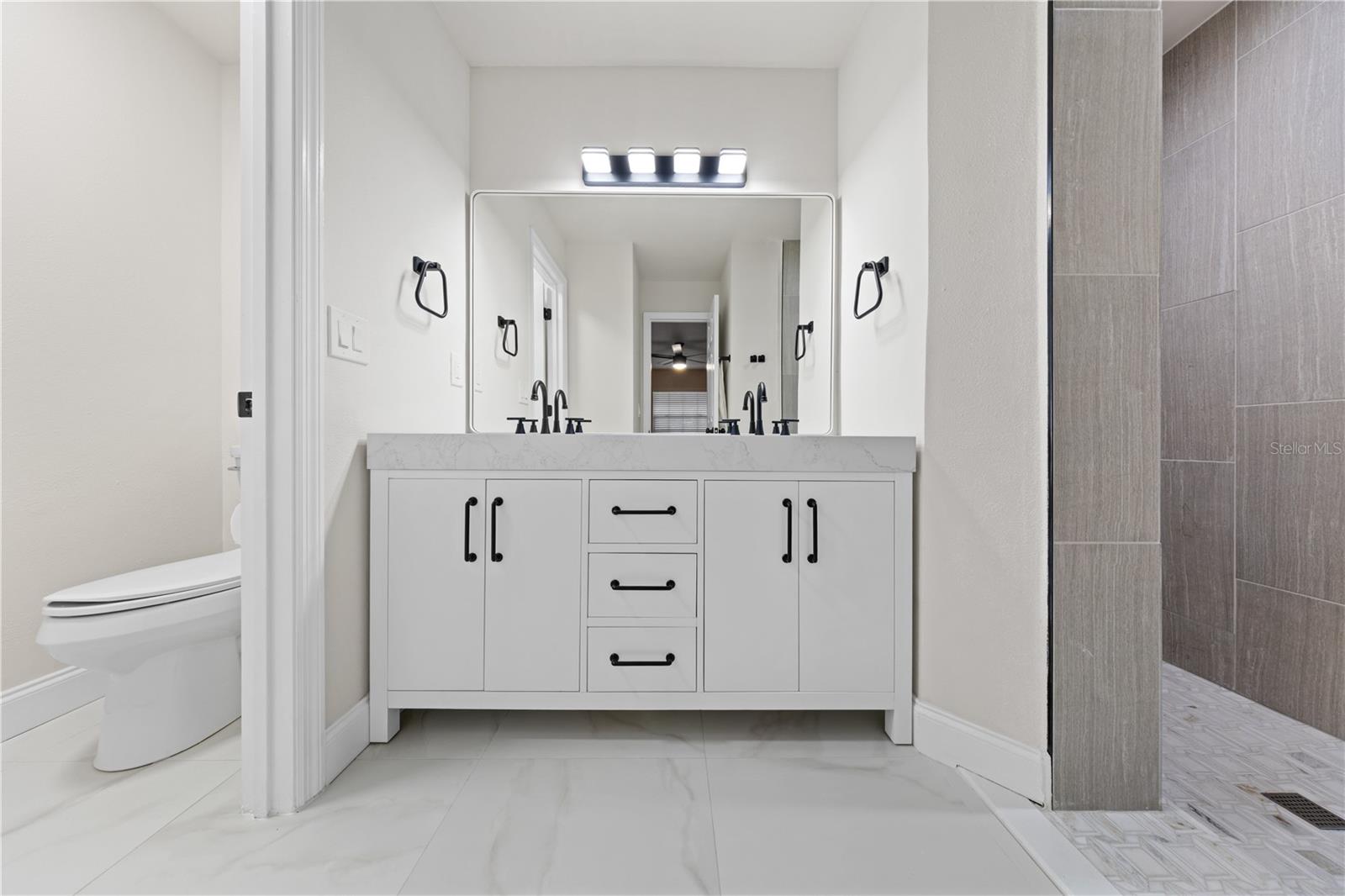 MAJESTIC OAKS - Residential Lease