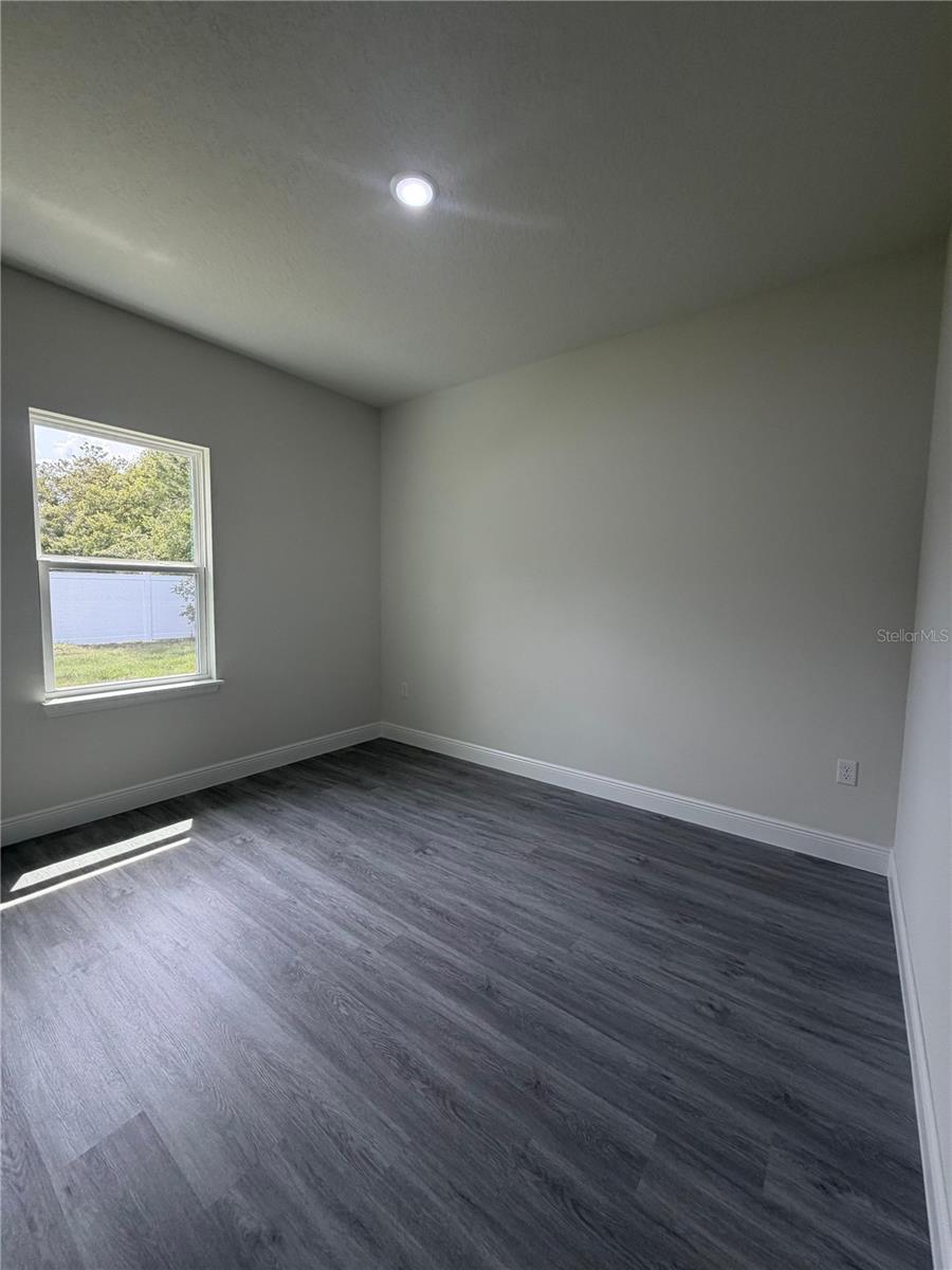 MARION OAKS 03 - Residential Lease