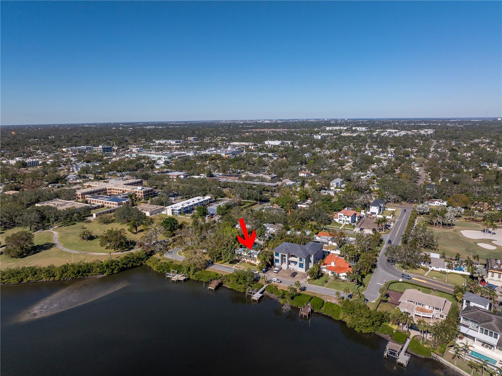 323 COFFEE POT DRIVE NE