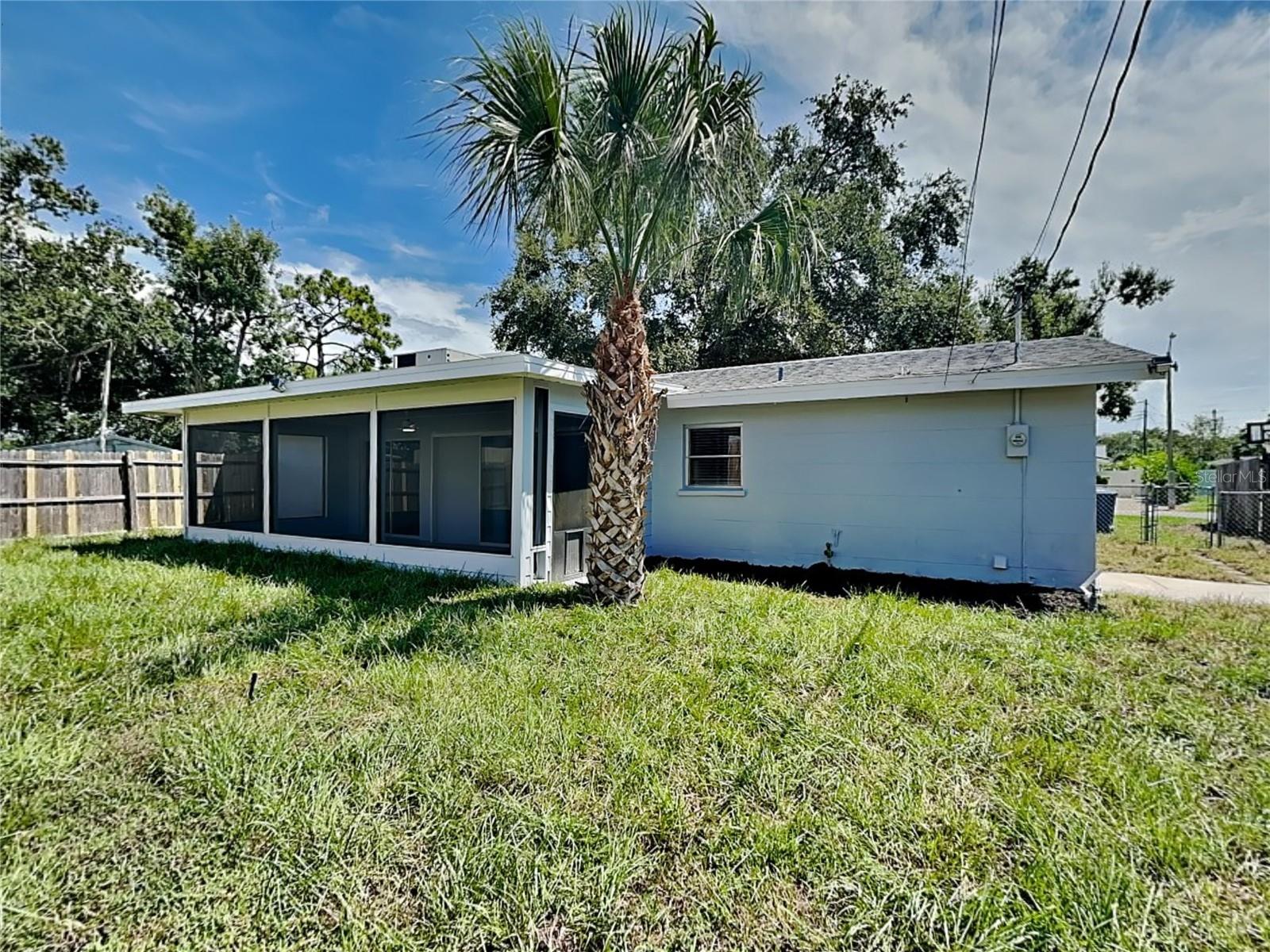 SOUTH GATE RIDGE 05 - Residential Lease