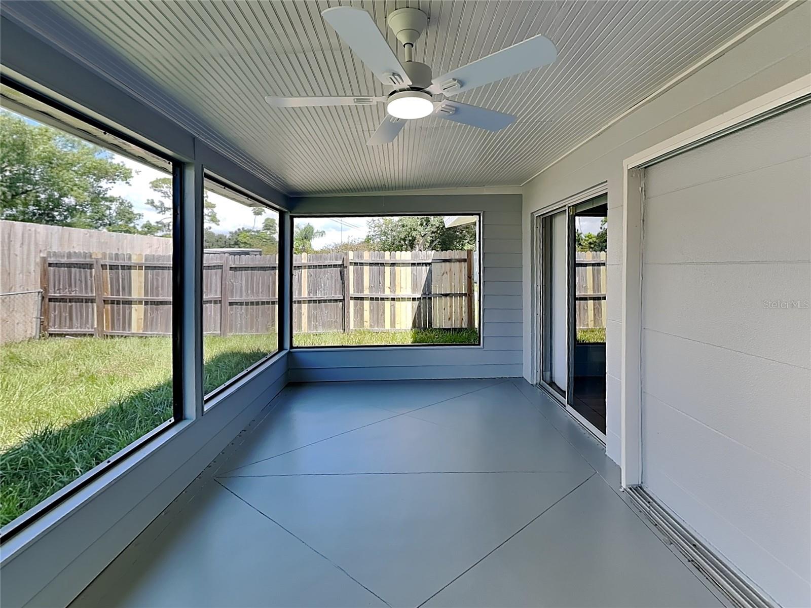 SOUTH GATE RIDGE 05 - Residential Lease
