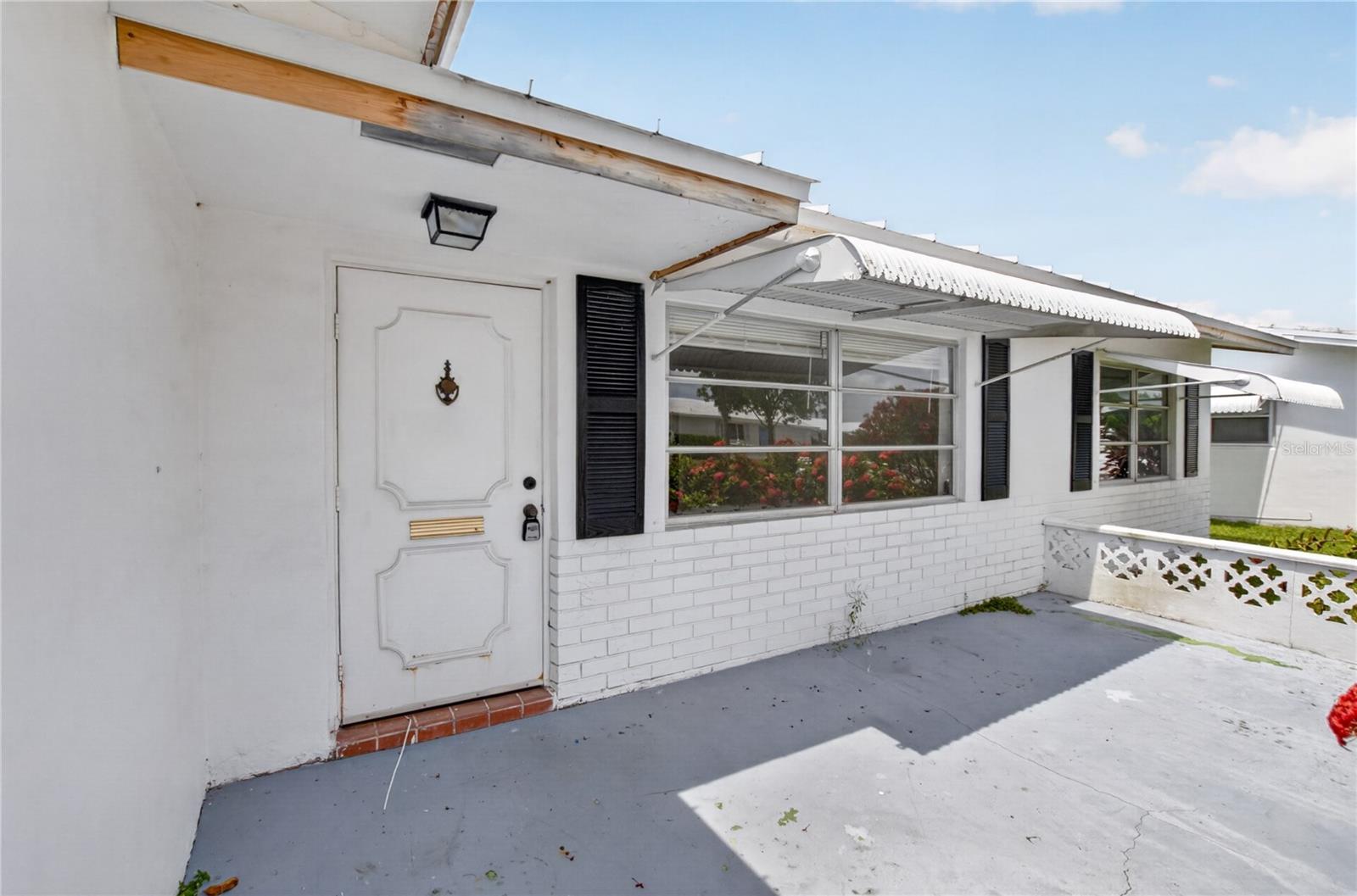 719 SW 18TH STREET