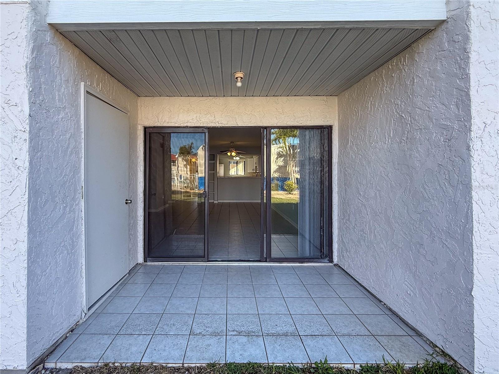 RUNAWAY BAY - Residential