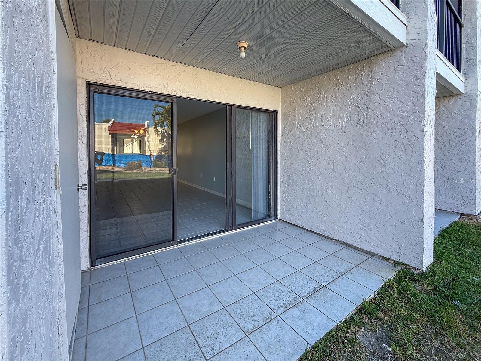 RUNAWAY BAY - Residential