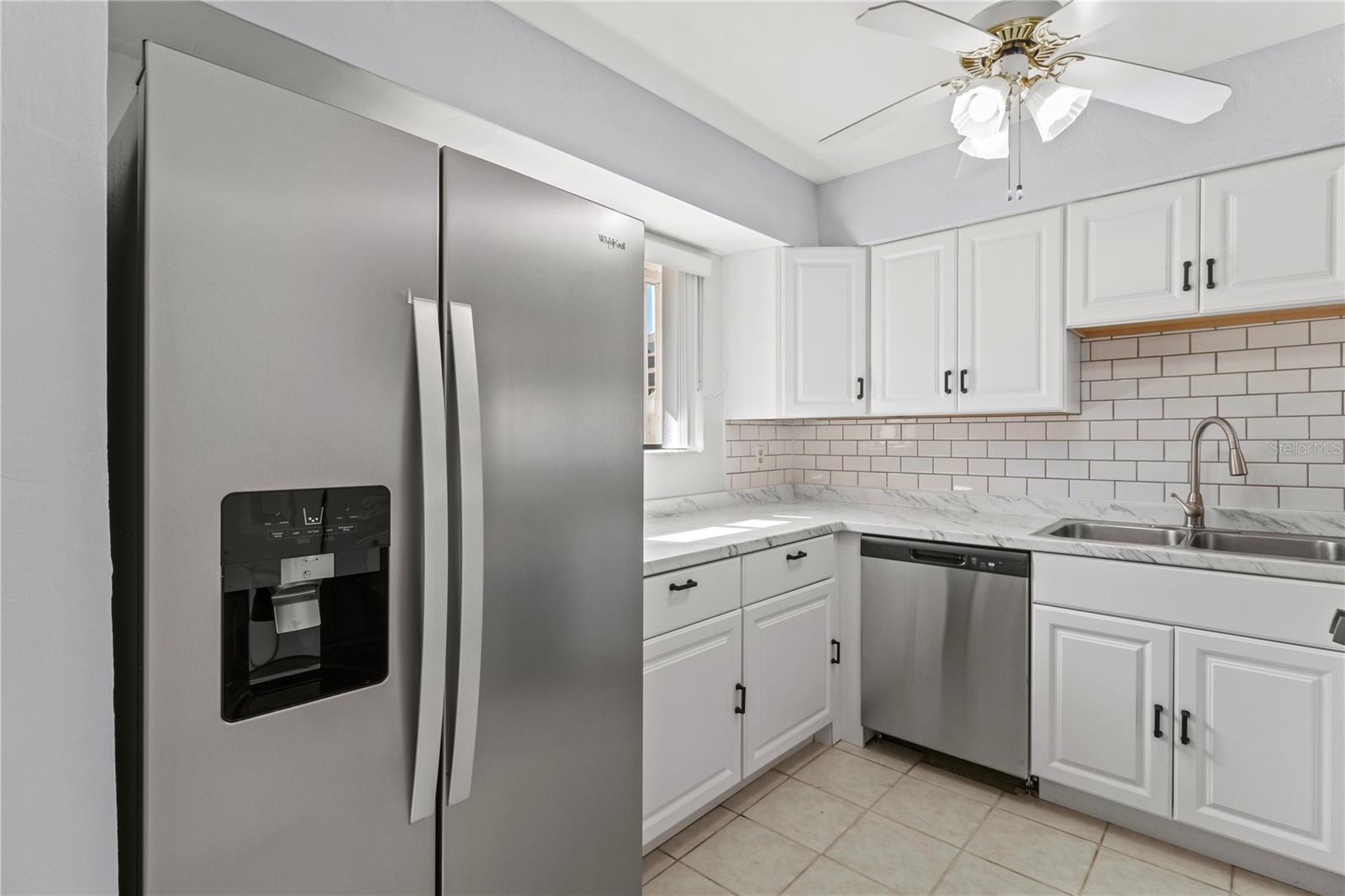 RUNAWAY BAY - Residential